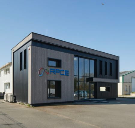 Restructuration d’un atelier et bureaux à Petit-Mars par Philippe Misériaux architecte à Châteaubriant