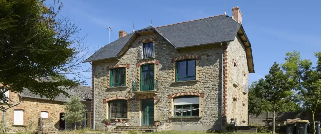 Extension et rénovation d’une habitation à Ercé-en-Lamée 1